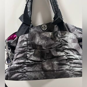 Old school Lululemon bag